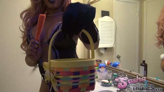 SashaStrokesxxx_presents_Sasha_Strokes_in_Happy_Easter_-_17.04.2017.mp4.00000.jpg