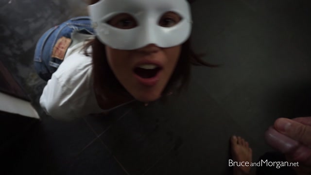 Watch Free Porno Online – BruceAndMorgan presents Bruce & Morgan in morgan crawls for her treat (MP4, FullHD, 1920×1080)