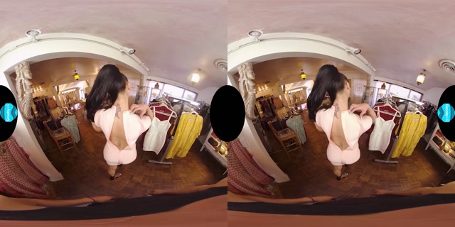 GroobyVR_presents_Domino_Presley_in_Public_Sexdoll___15.05.2019.mp4.00003.jpg