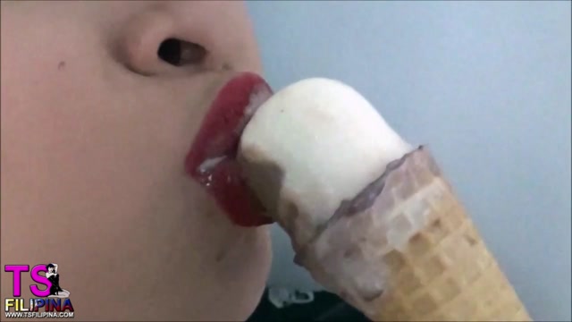 TSFilipina_presents_TS_Filipina_in_Lick_Ice_Cream.mp4.00006.jpg