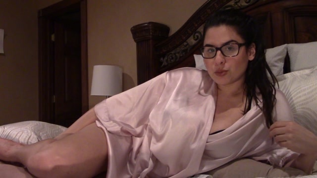 EnchantressBree_-_Your_new_master.mp4.00000.jpg