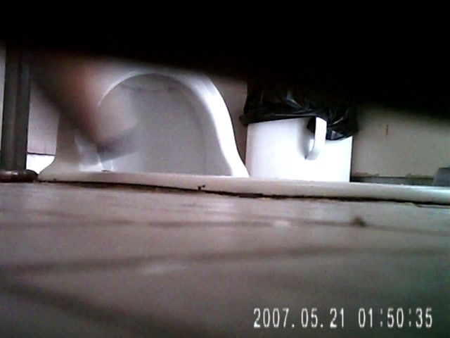 digi-tents_toilet_23_-_001.mp4.00013.jpg