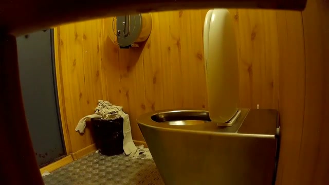 digi-tents_toilet_40_-_15291752.mp4.00006.jpg