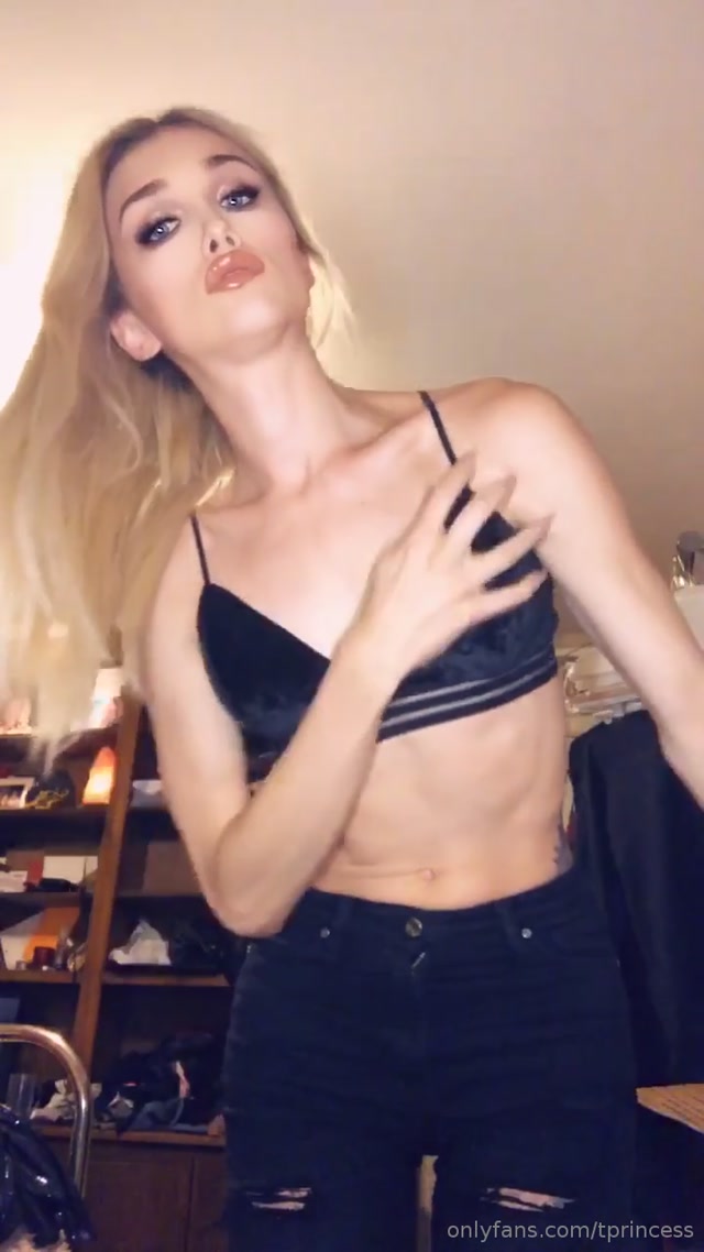 Luna_Love_-_Love_Luna_OnlyFans_Video_138.mp4.00003.jpg