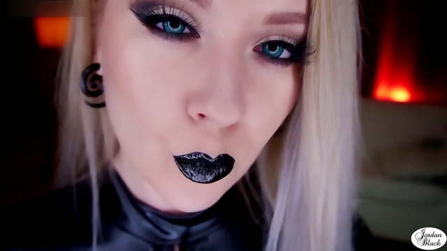 JordanBlack_-_Slave_for_my_black_lips.mp4.00010.jpg