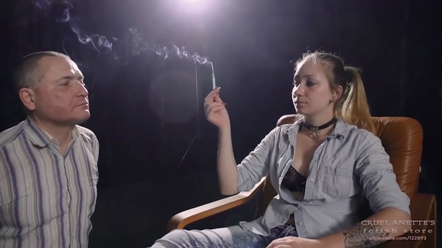 Feeding on a cigarette – CRUEL ANETTES FETISH STORE 00010