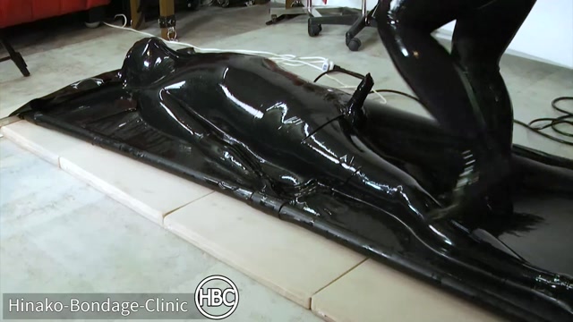 latex vacuum bed with dick hole part 3 00009