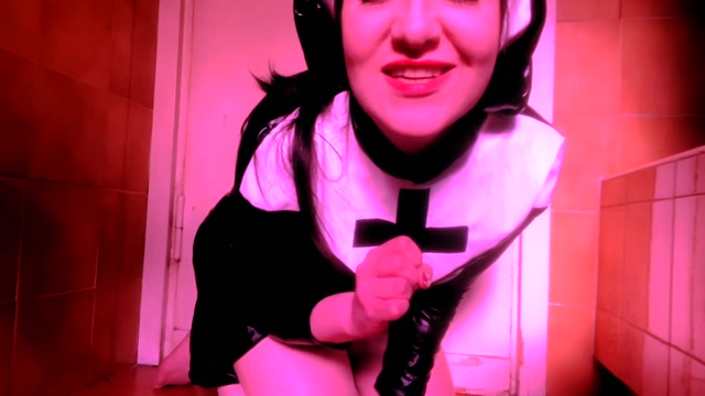 QueenD - Evil nun drain you in hell 00001