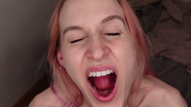 Sofie Skye - Yawn Fetish- Big Mouth Yawning 00005