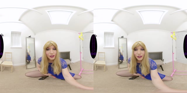 The English Mansion - Tiffany Real Doll - Changing Room Surprise - VR 00011