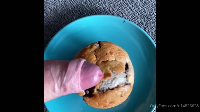 Bailey Archer (@bbarcher_)_(10-05-2020) Made An Ooey Gooey Cum Muffin 00009