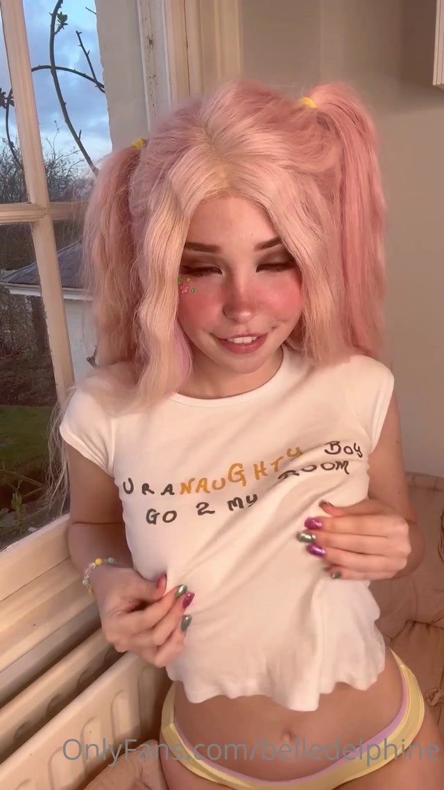 Belle Delphine 2023-02-25 Naughty Wet T-Shirt (50) 00001