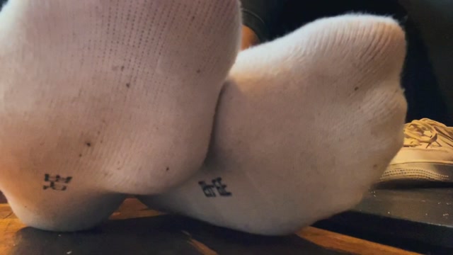 GoddessMona91 - Sweaty socks in public 2.0 00010