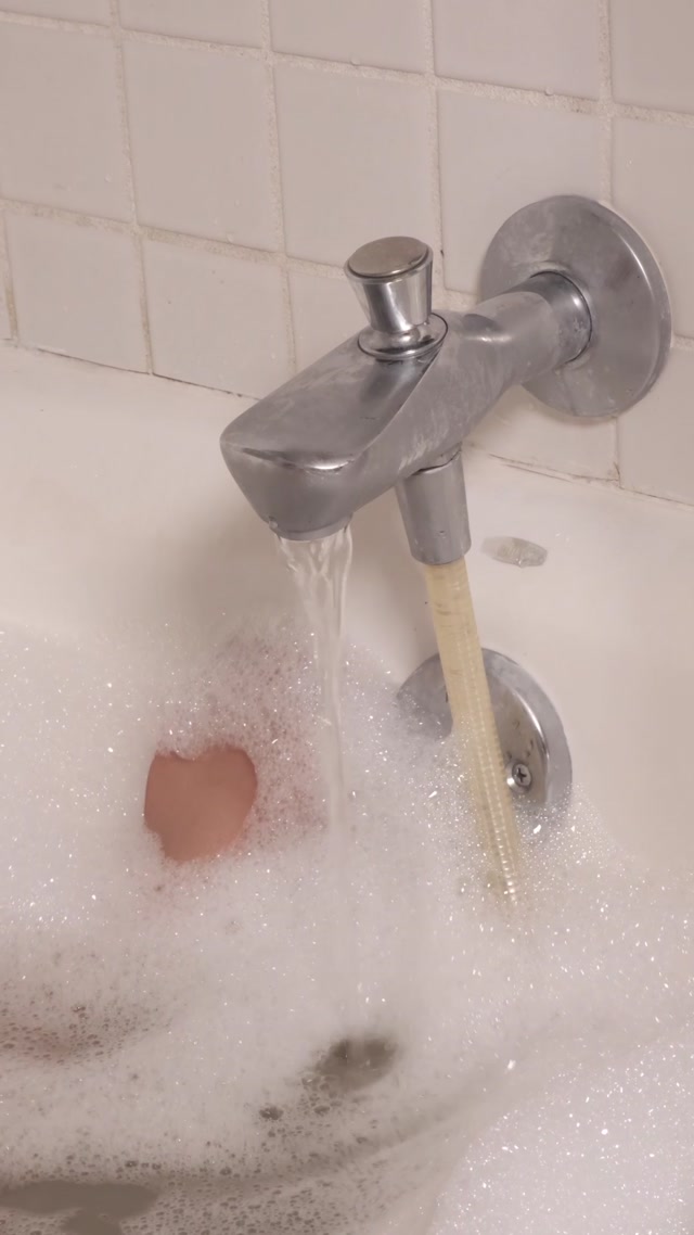 Madame Beatrix – Bubble Bath in Panties & Stockings (Premium user request) 00003