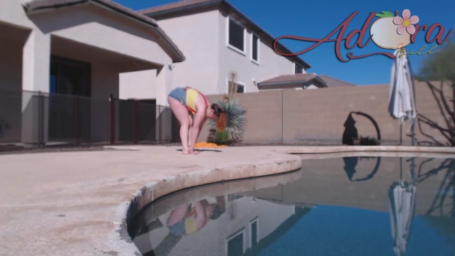 Adora bell - Desperate Misty Pees in Pool 00006