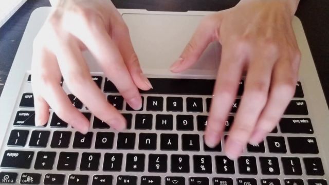 Nina Crowne - Hand Fetish Typing 00003