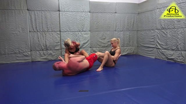 Antschas wrestling and fetish store Sessionvideo With Antscha And Princess Nikki Part 1 00007