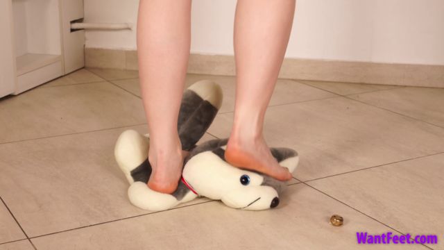 Bratty Feet Club Margo Plushie Crush 4K 00012