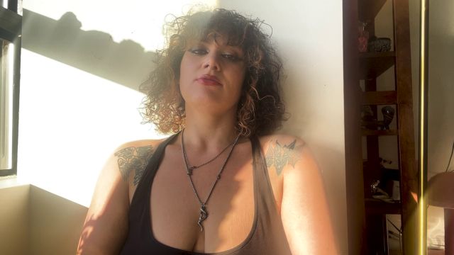 You Re My Sweat Rag Goddess El Mesermizes In This Sweaty Armpit Worship Clip Featuring Stinky Armpits Sweat Worship And More 00001